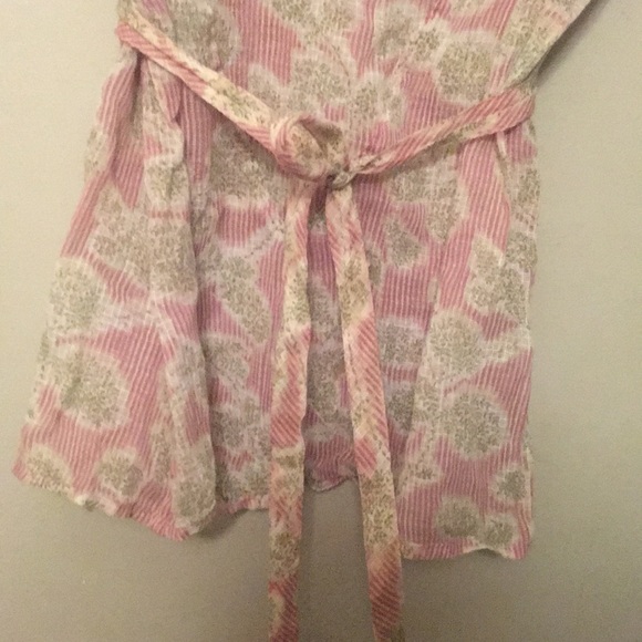 Lux Tank blouse keyhole and v back with tie belt - Picture 4 of 7